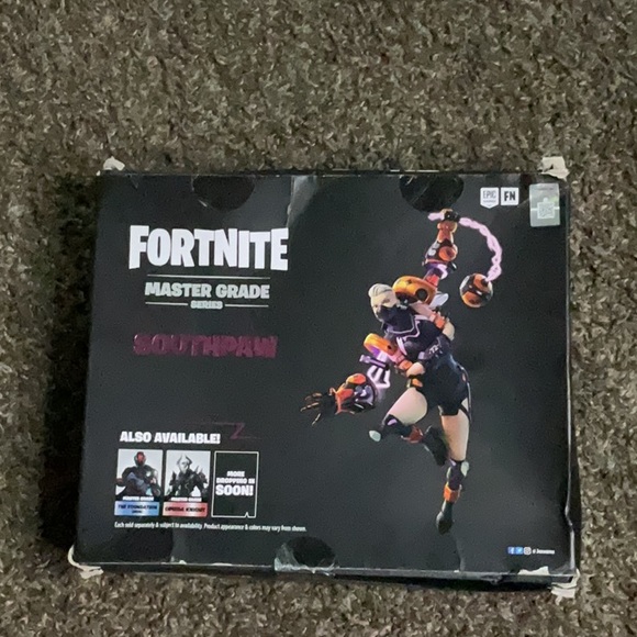 FORTNITE Master Grade Series SOUTHPAW *free Item Included See Last Pics - Picture 2 of 8